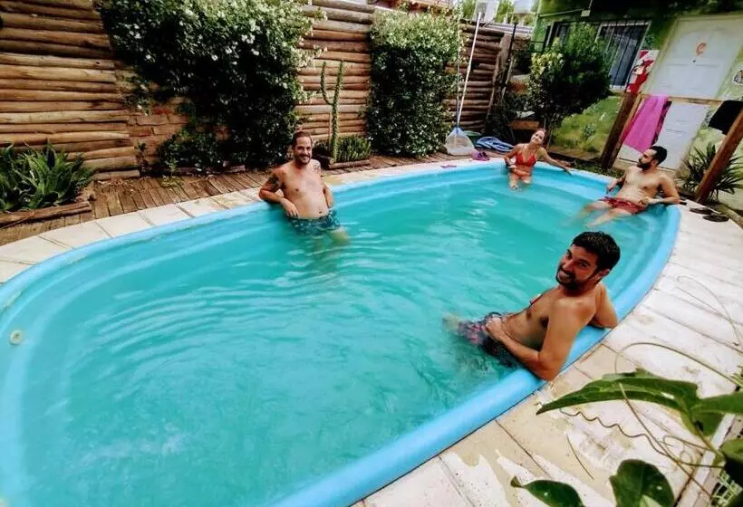 Retkeilymaja Amukan Guest House