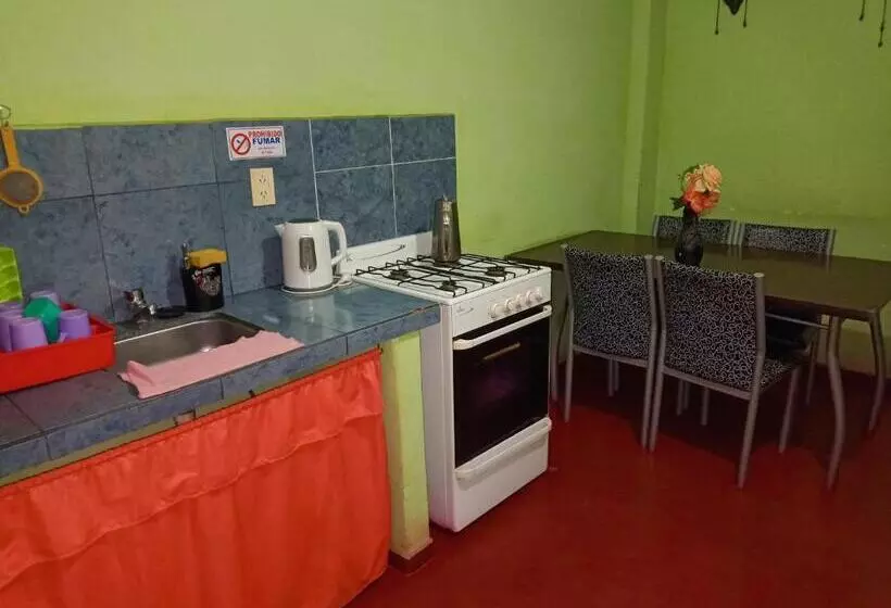 Schronisko Hostal Benjamin