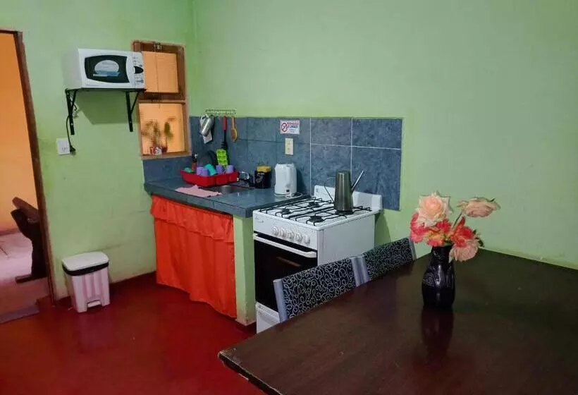 Schronisko Hostal Benjamin