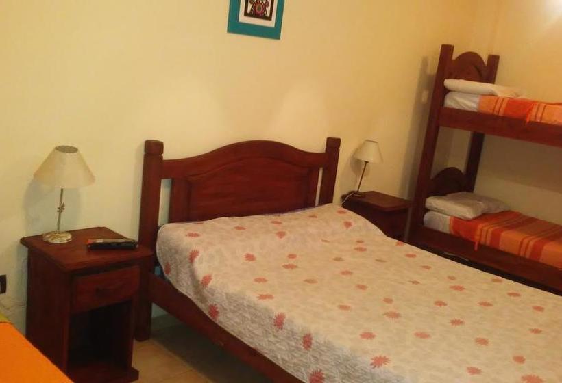 هاستل Hostal Del Norte