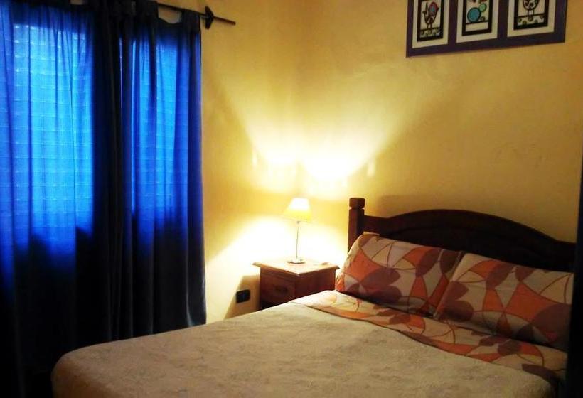 هاستل Hostal Del Norte