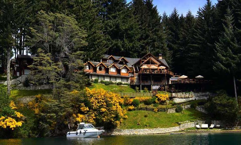 Dos Bahias Lake Resort