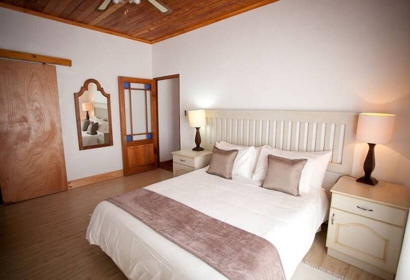 Eikelaan Farm Cottages