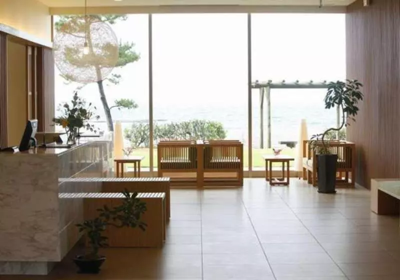Hotelli Bay Side Square Kaike