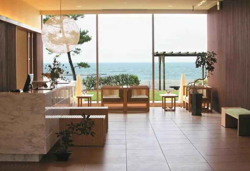 Hotelli Bay Side Square Kaike