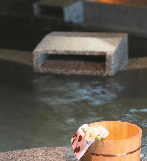 בית מלון כפרי Bay Side Square Kaike