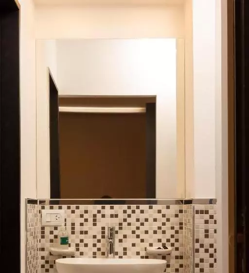هتل El Amparo