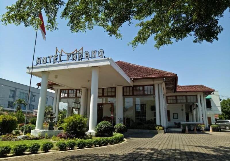 هتل Padang
