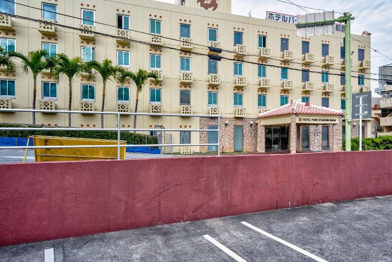 Hotel Park Stadium Naha