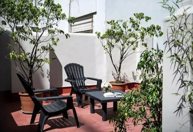 هتل Patios De Recoleta