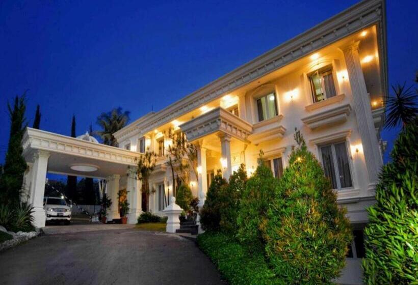 בית מלון כפרי Rizen Premiere