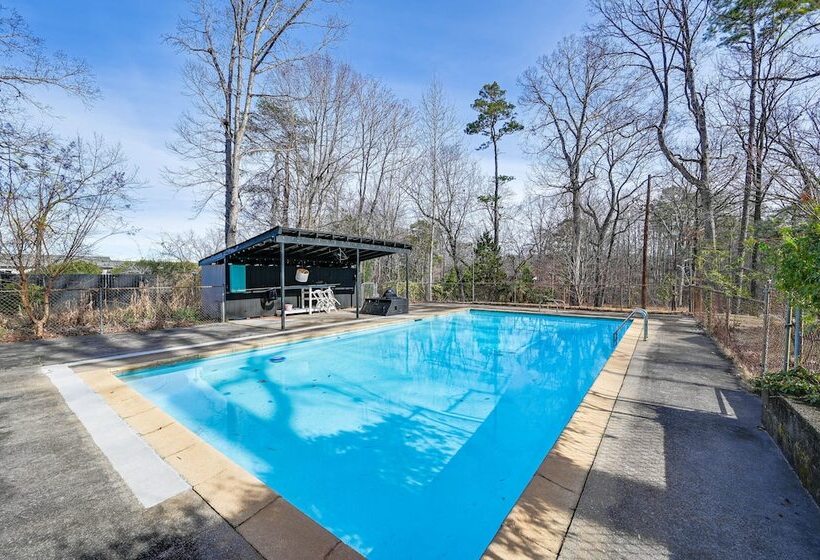 Greenville Home W/ Private Pool: 7 Mi To Downtown