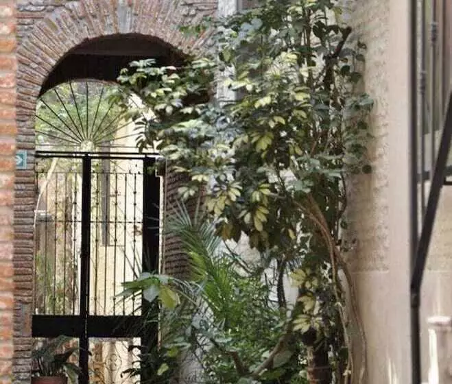 هتل Pasaje Solar