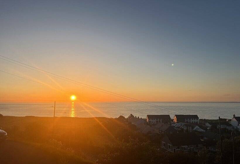 酒店 The Pod & Cwtch Luxury Accommodation