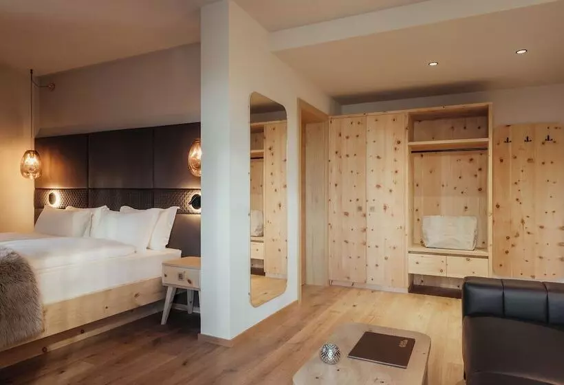 Hotelli Tofana Cortina