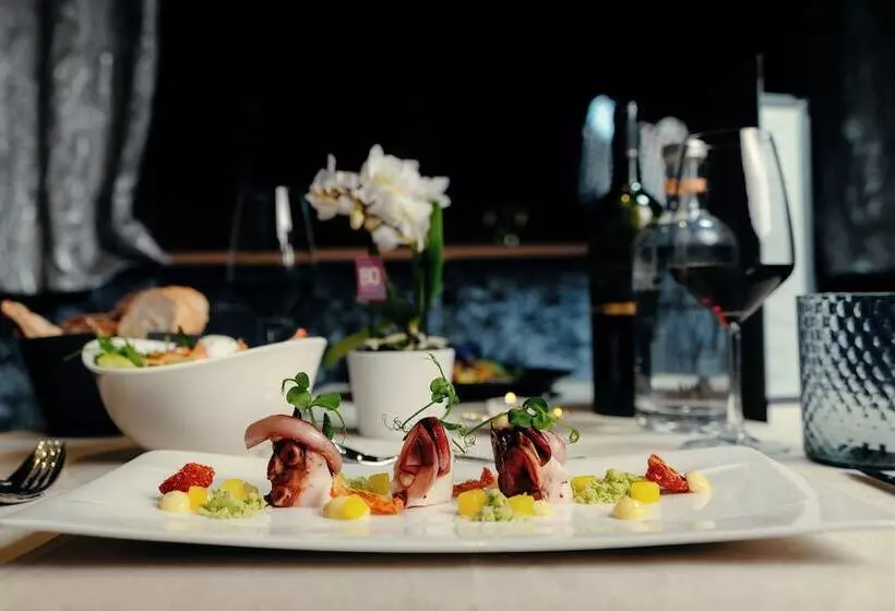 Hotelli Tofana Cortina