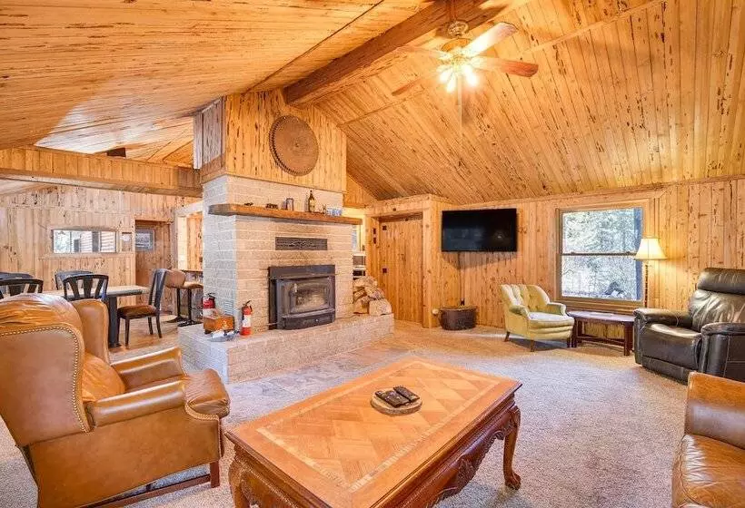 Klamath Falls Cabin W/ Private Sauna & Fire Pit!