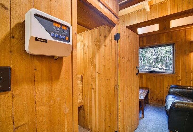 Klamath Falls Cabin W/ Private Sauna & Fire Pit!