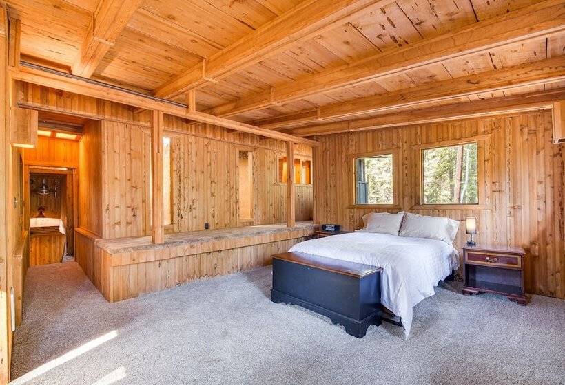 Klamath Falls Cabin W/ Private Sauna & Fire Pit!