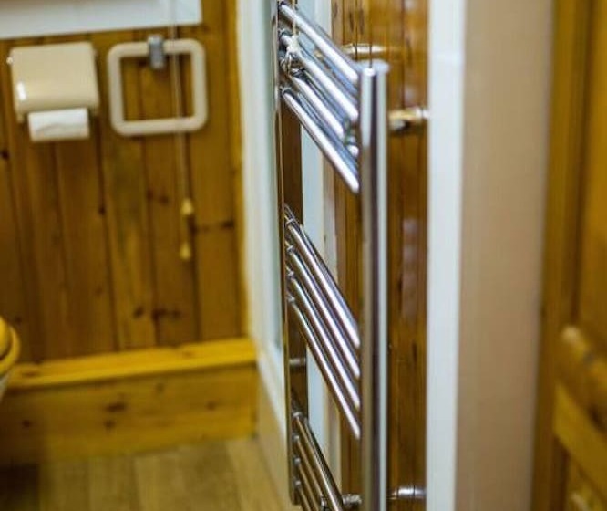 Mountain View 3 Bed Log Cabin