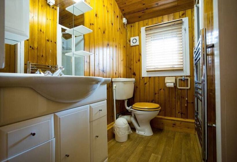 Mountain View 3 Bed Log Cabin