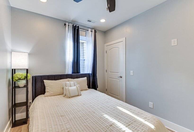 7 Mi To Louisville: Pet Friendly New Albany Home