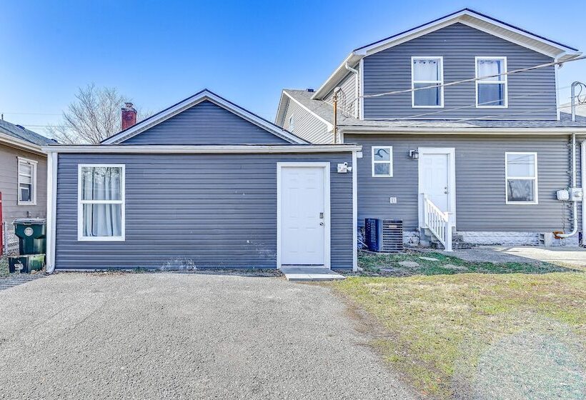 7 Mi To Louisville: Pet Friendly New Albany Home