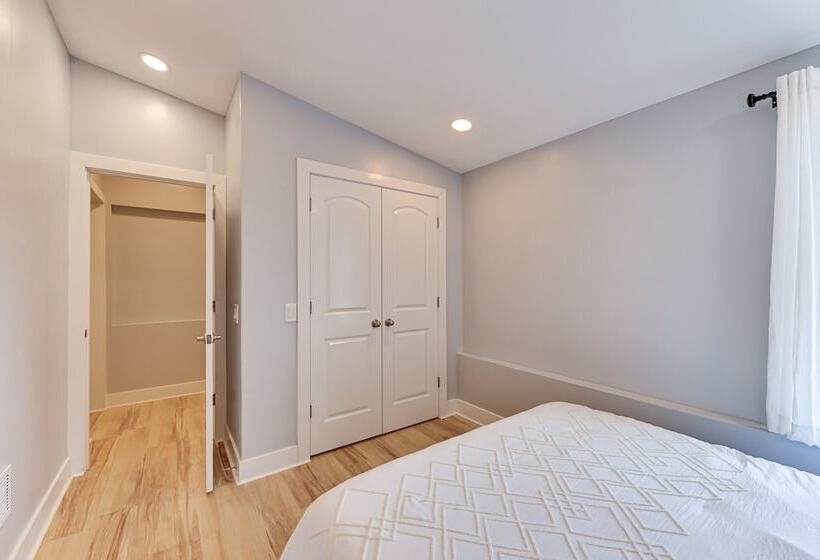 7 Mi To Louisville: Pet Friendly New Albany Home