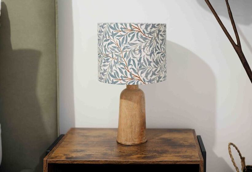 Remarkable 1 Bed Cotswolds Cottage In Finstock