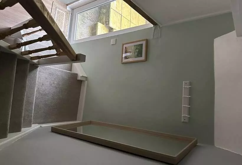 Cosy 1 Bedroom Cottage In The Cotswolds