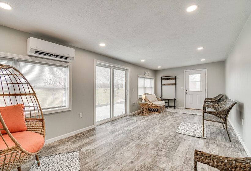 Auburn Finger Lakes Farmhouse W/ Open Views!