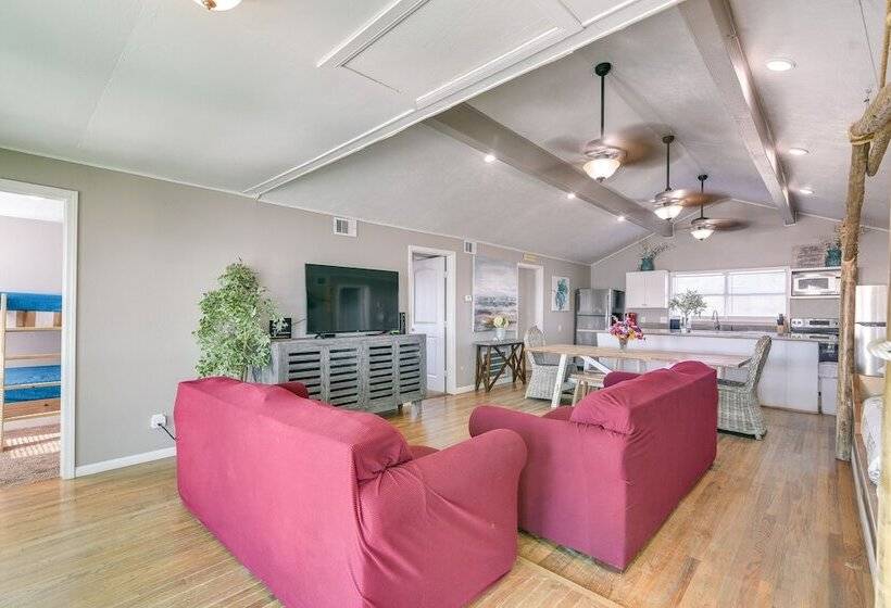 Oceanfront Surfside Beach Home W/ Amazing Views!