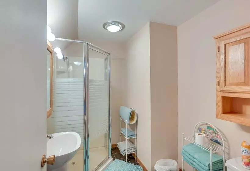 Countryside Retreat On Cokato Lake W/ Indoor Sauna