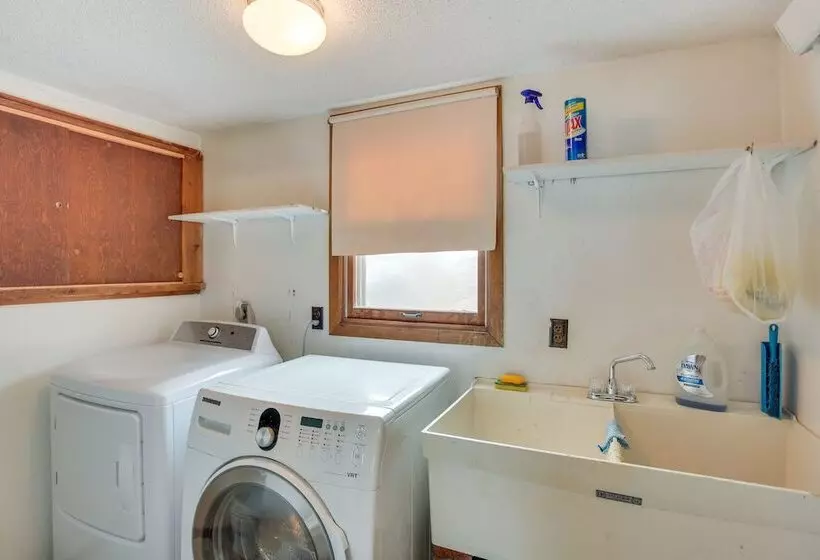 Countryside Retreat On Cokato Lake W/ Indoor Sauna