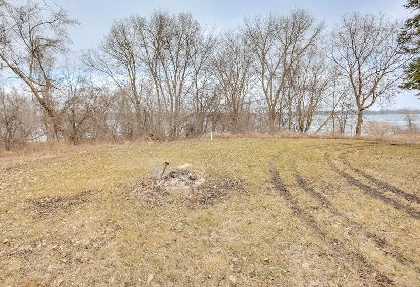 Countryside Retreat On Cokato Lake W/ Indoor Sauna