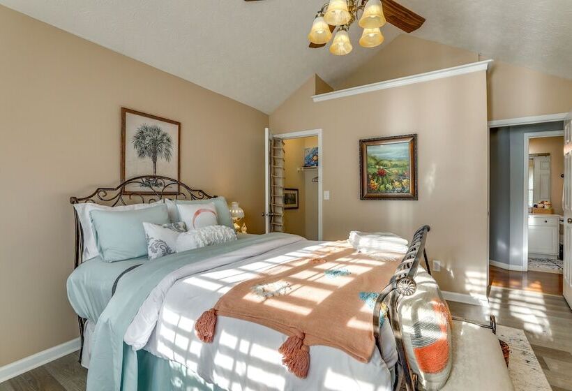 Cozy Buford Home W/ Piano ~ Mins To Lake Lanier!