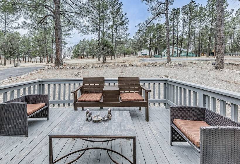 Ruidoso Cabin Retreat W/ Grill, Deck & Gazebo!