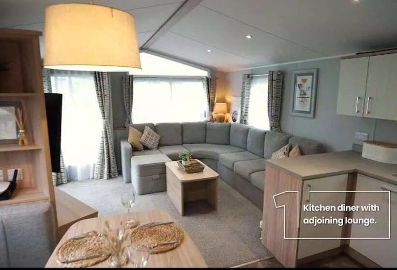 ホテル 9 The Meadows Fallbarrow Bowness In Windermere