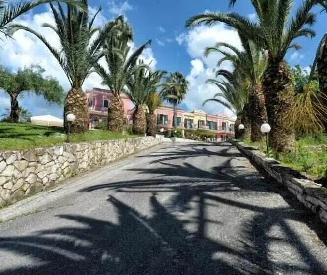 Hotelli Ionian Arches