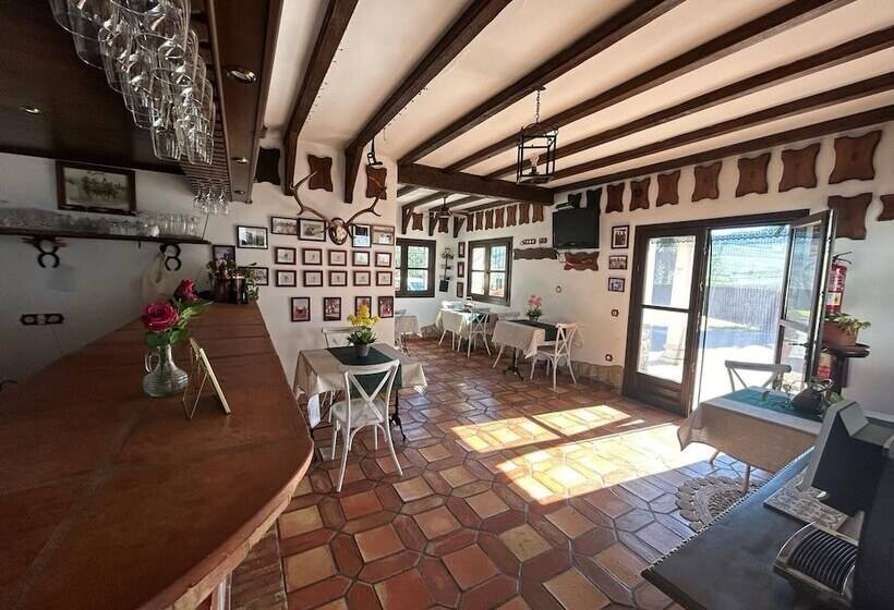 هتل La Hoya Del Tajo