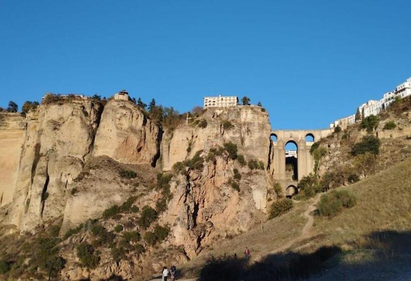 هتل La Hoya Del Tajo