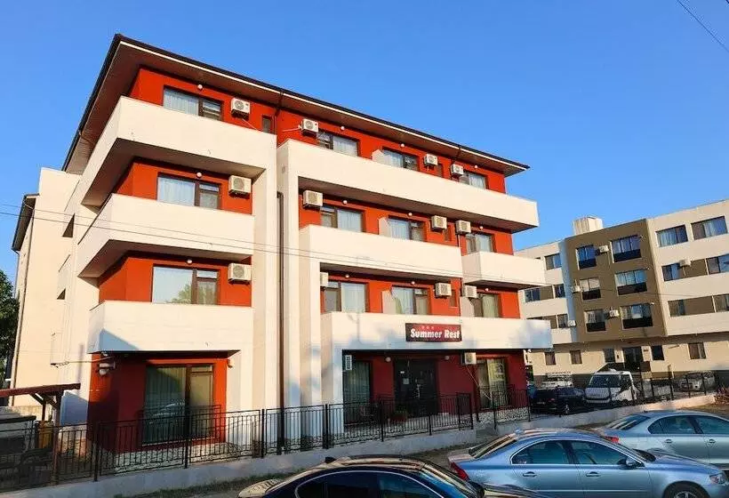 Hotelli Summer Rest