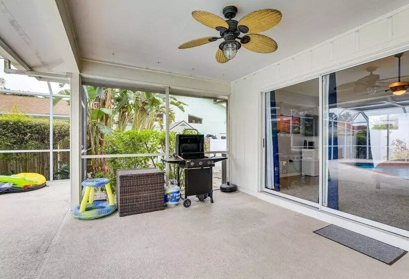 Pet Friendly Bradenton Home W/ Pool: 6 Mi To Beach