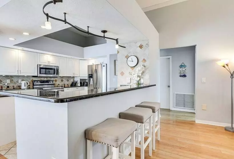 Pet Friendly Bradenton Home W/ Pool: 6 Mi To Beach