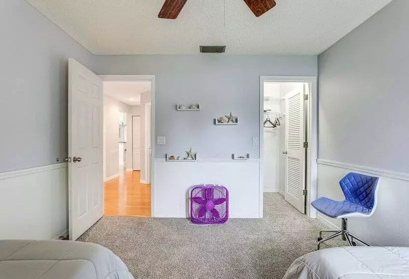 Pet Friendly Bradenton Home W/ Pool: 6 Mi To Beach