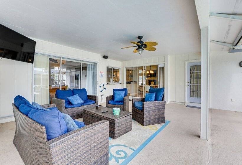 Pet Friendly Bradenton Home W/ Pool: 6 Mi To Beach
