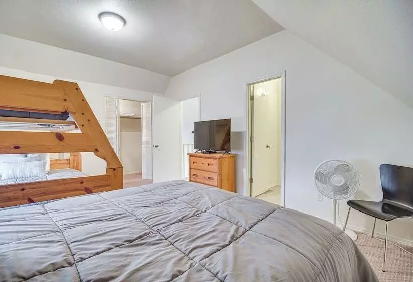 Grand Lake Of The Cherokees Home W/ Deck & Kayaks