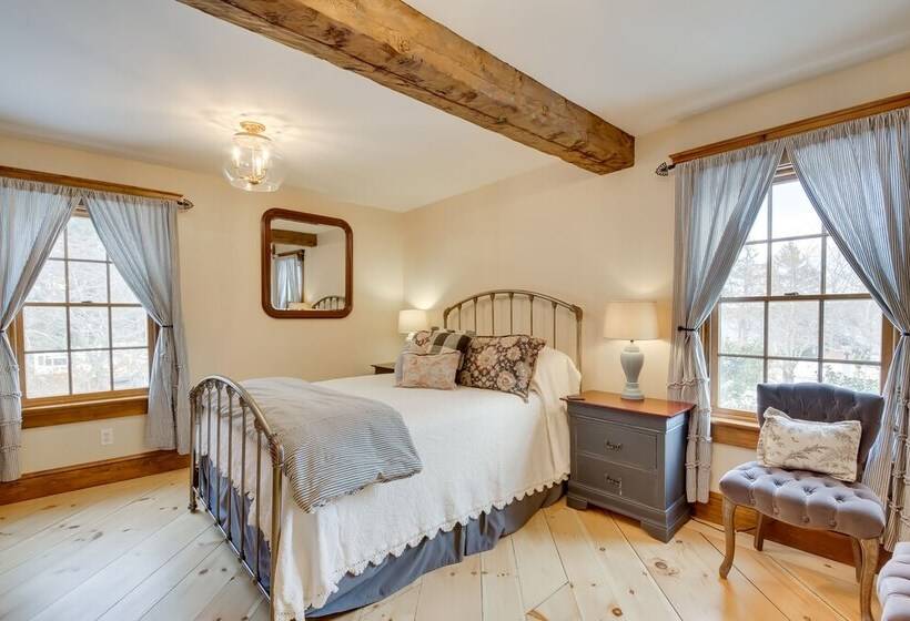 Oceanfront Mid Coast Maine Home W/ Private Beach!