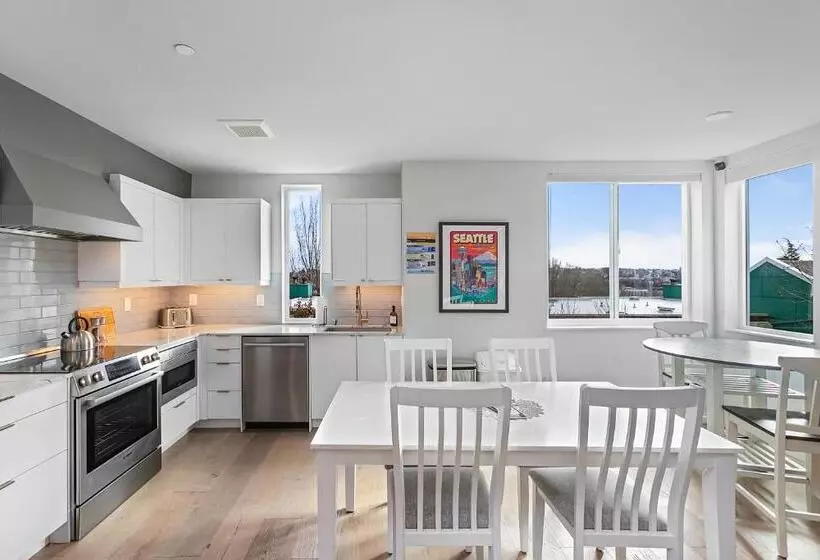 ペンション Back To The Future Sweet Suites