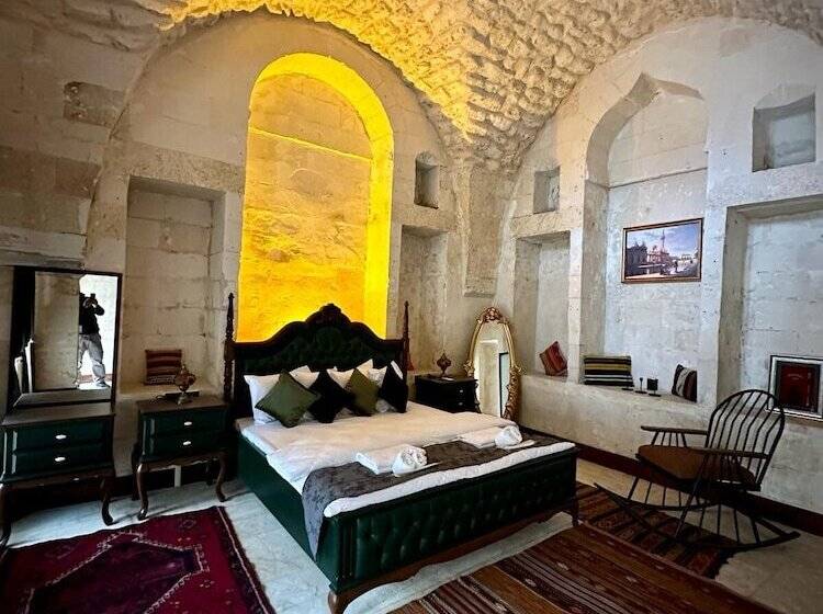 پانسیون Nomad Inn